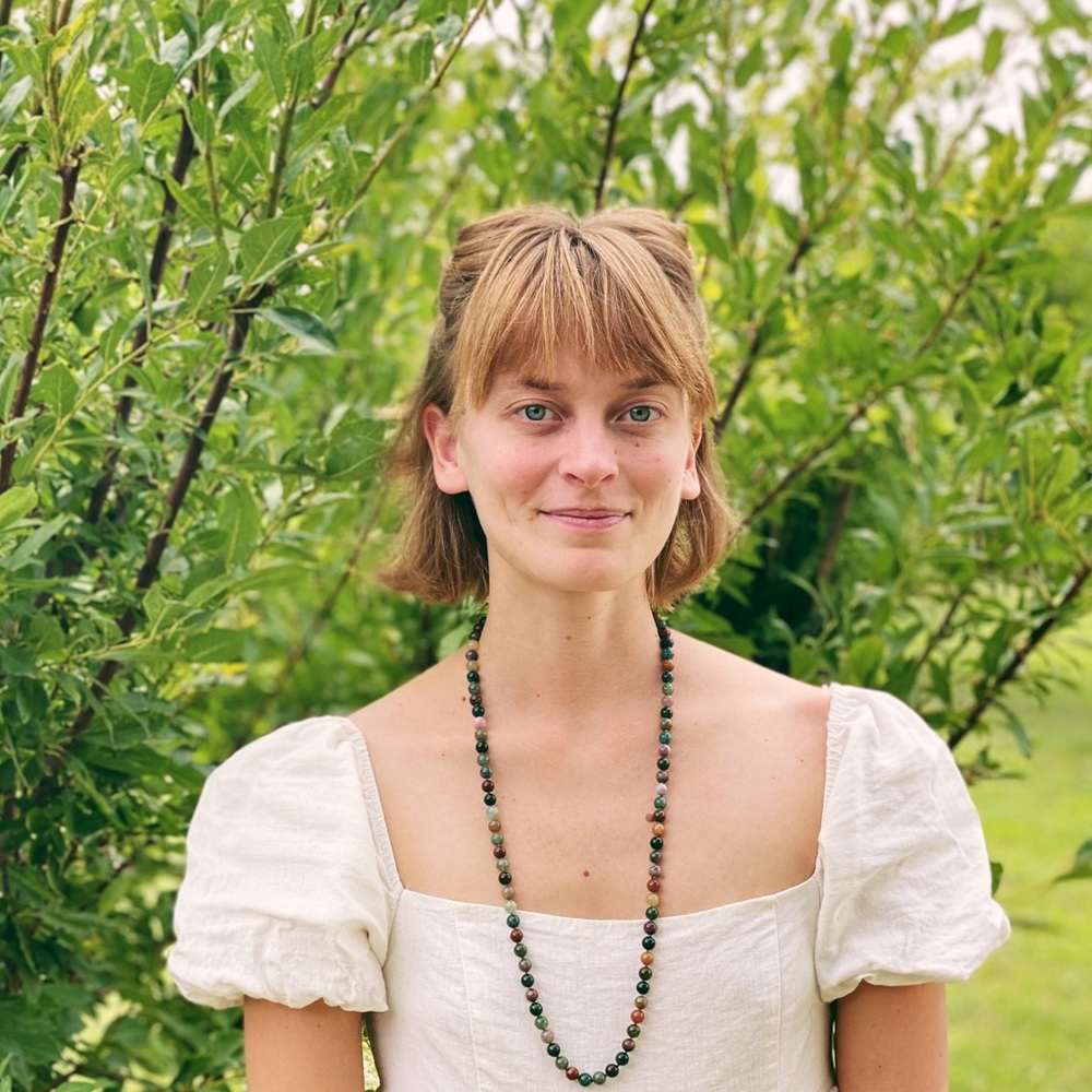 Meet your Posher, Lilith